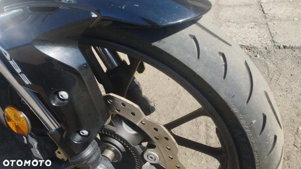 Honda CB - 9