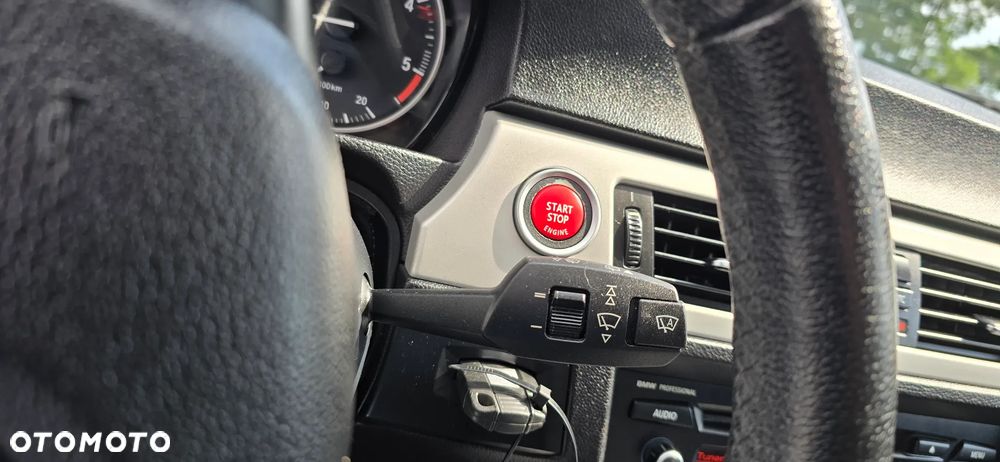 BMW Seria 3 - 28