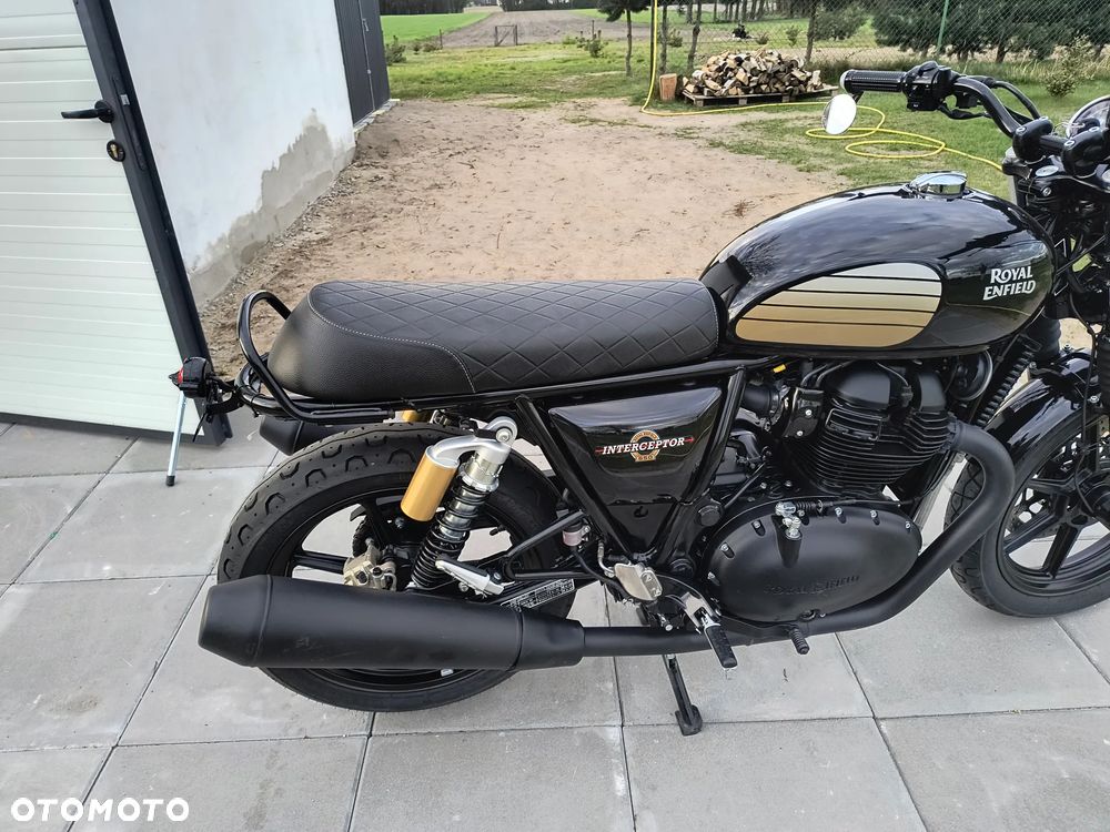 Royal Enfield Interceptor - 7