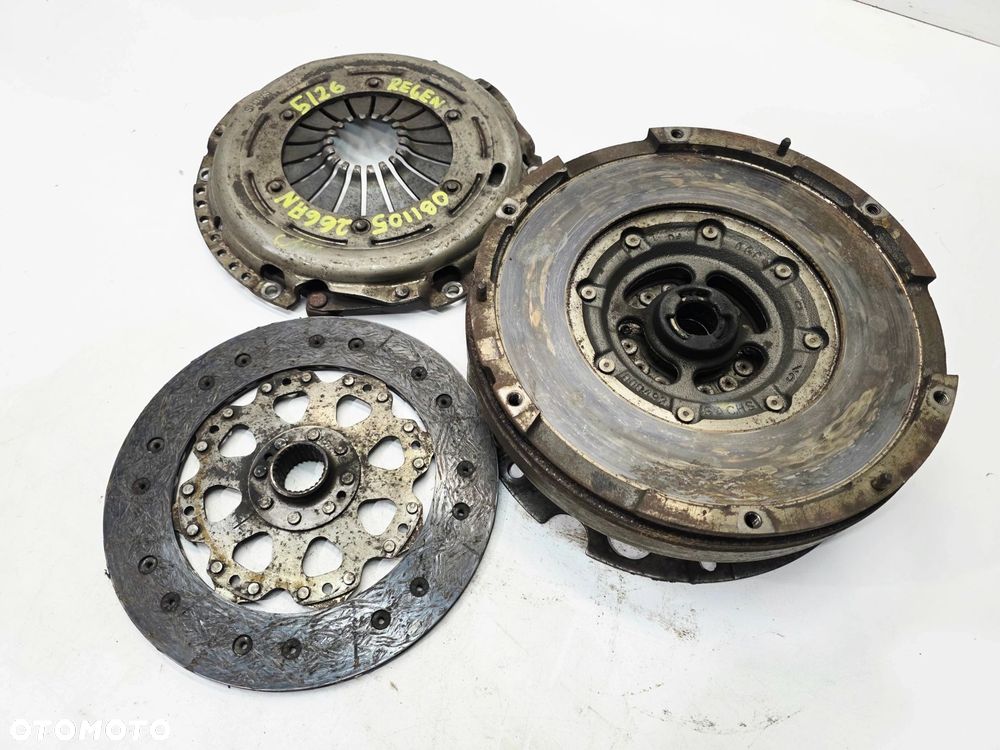 KOŁO DWUMASOWE SPRZĘGŁO AUDI A4 B8 A5 2.0 TDI TFSI 0B1105266AN 5/26 - 1