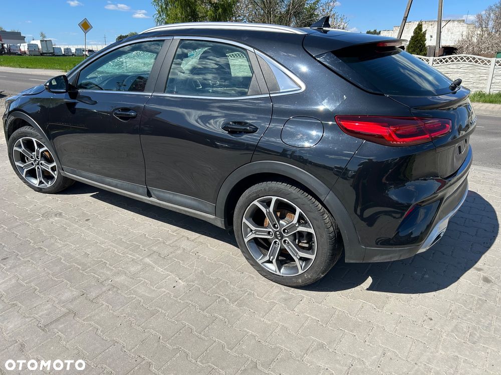 Kia XCeed - 39