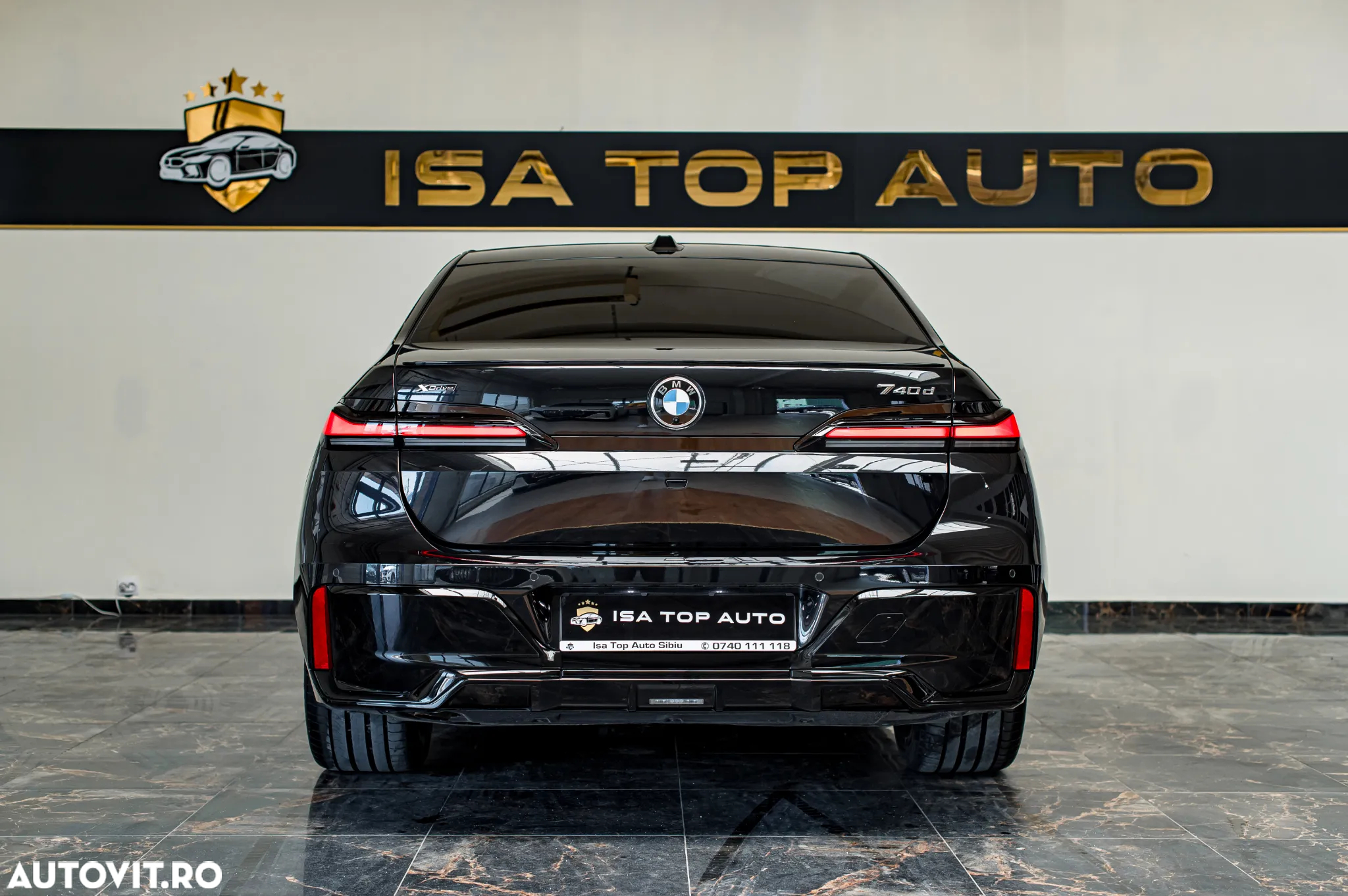 BMW Seria 7 740d xDrive MHEV - 32