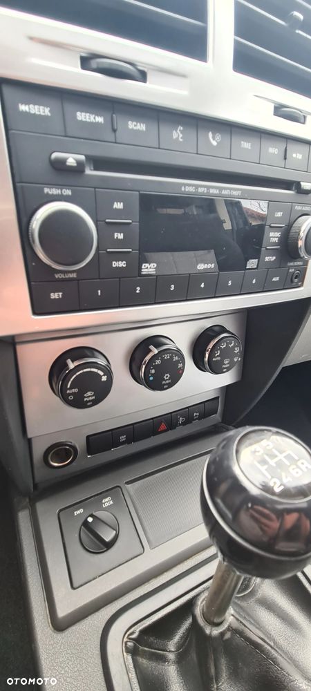 Dodge Nitro 2.8 CRD SE - 7