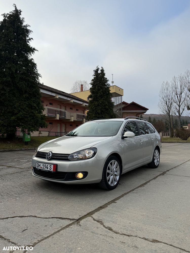 Volkswagen Golf 1.6 TDI DPF Exclusive - 9