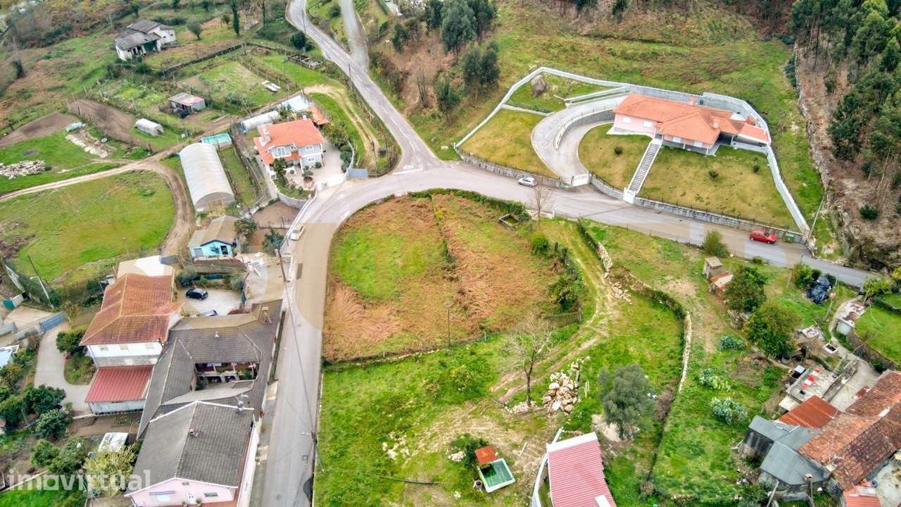 Terreno de construção em Galegos - Grande imagem: 5/32
