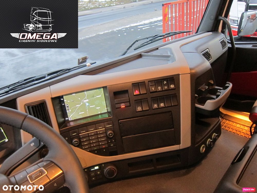 Volvo FM 330 Euro 6 / Kontener 9,4 m / kufer 9,4 m / - 8