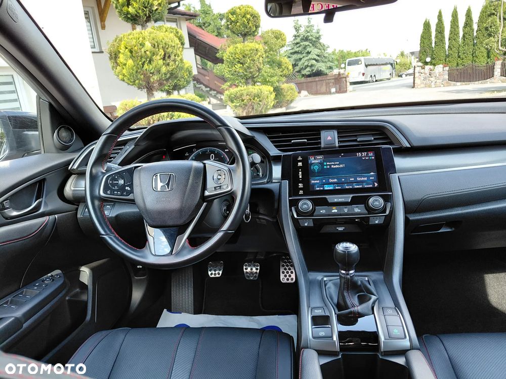 Honda Civic 1.0 i-VTEC Turbo Executive Premium - 27