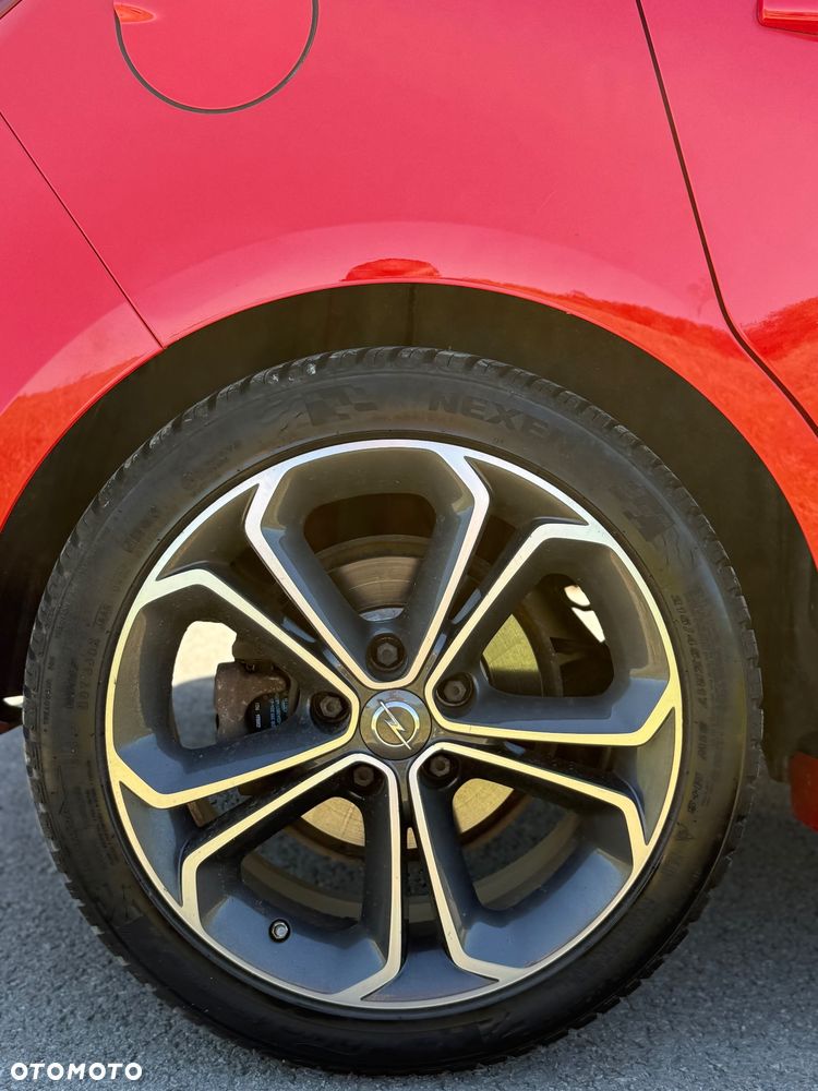 Opel Corsa 1.4 T GSi S&S - 13