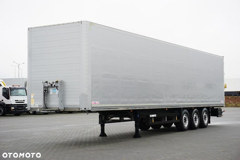 Schmitz Cargobull KONTENER / XL / OŚ PODNOSZONA - 1