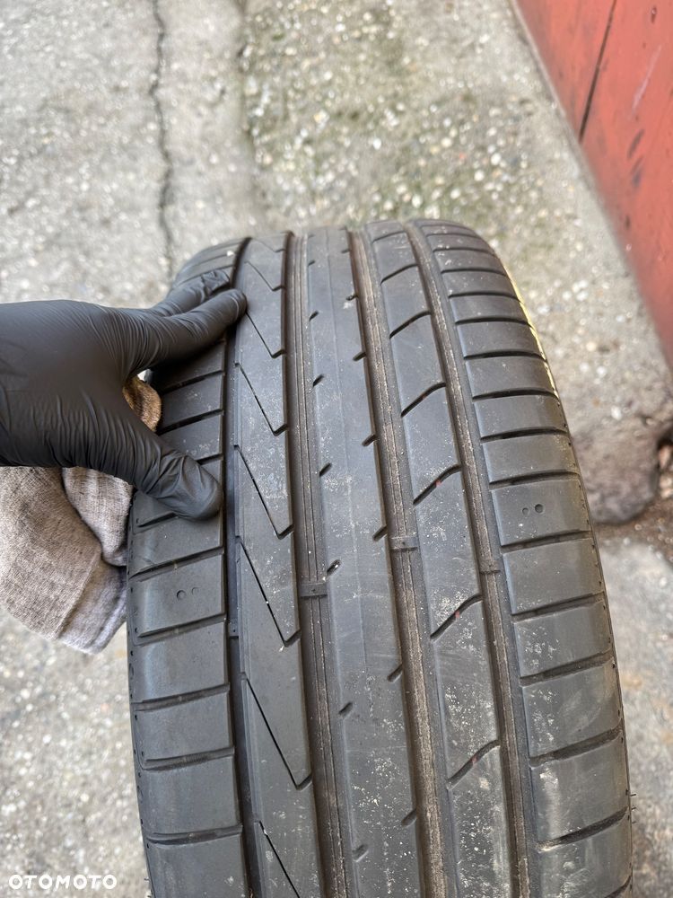 Kompletne opony Skoda Superb 3 Trinity 8x19 5x112 ET44 antracyt Hankook 235/40 R19 - 18