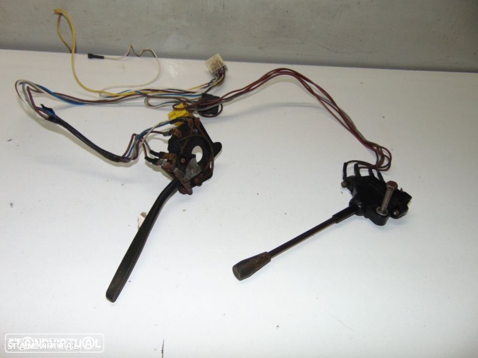 Peugeot 504 - manetes de luzes e piscas - 1