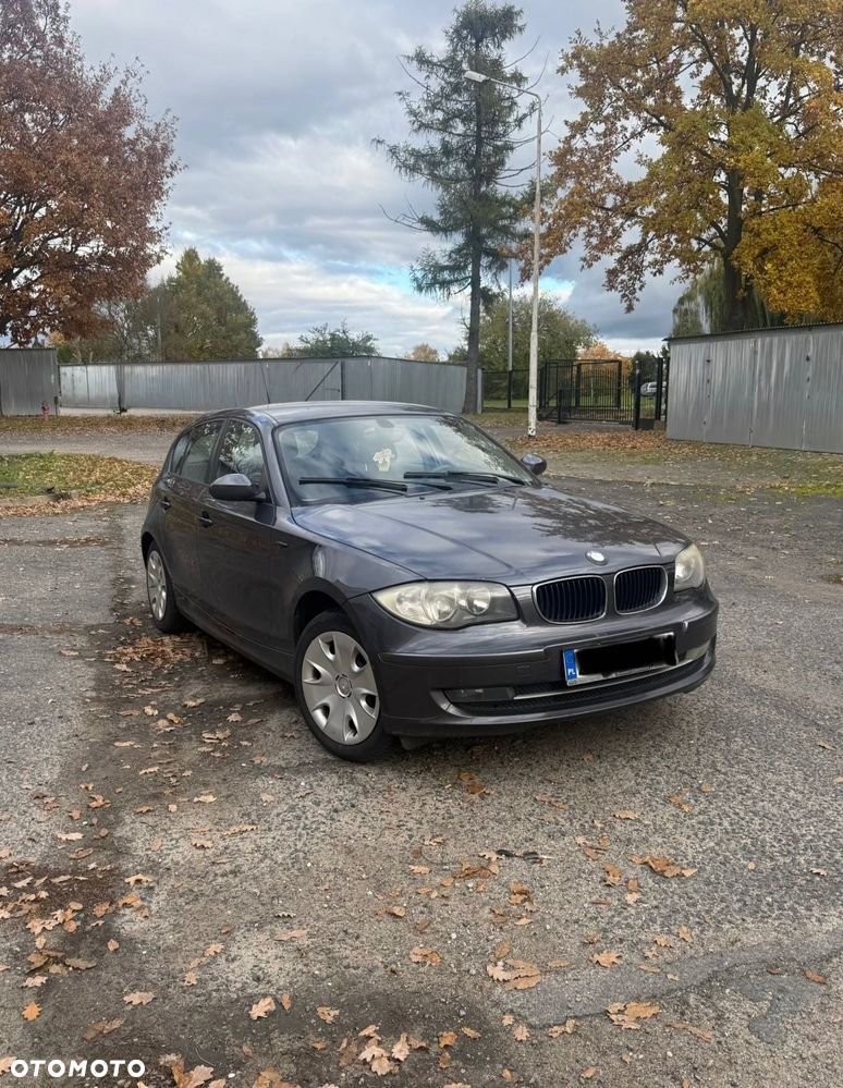 BMW Seria 1 - 1