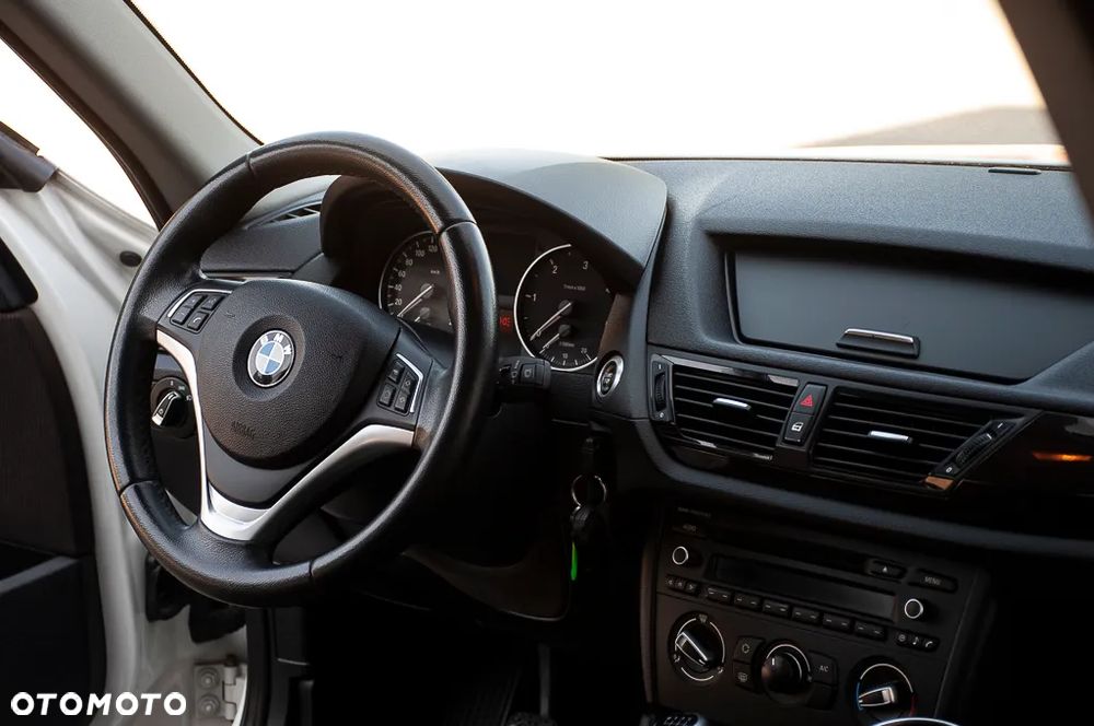 BMW X1 xDrive18d xLine - 5