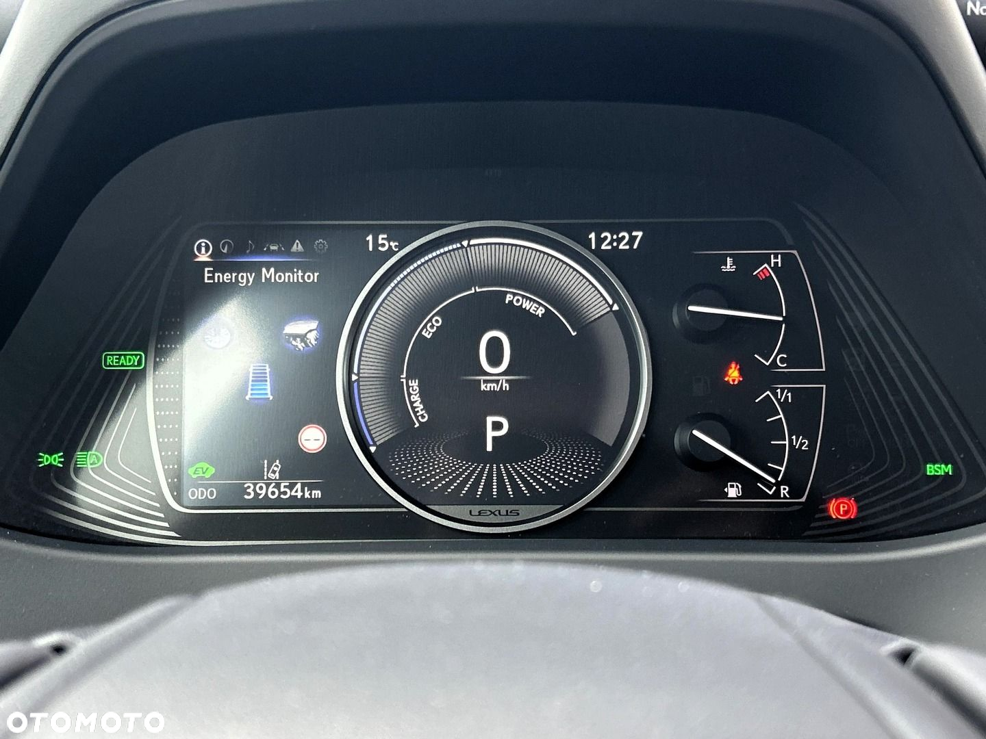 Lexus UX - 19