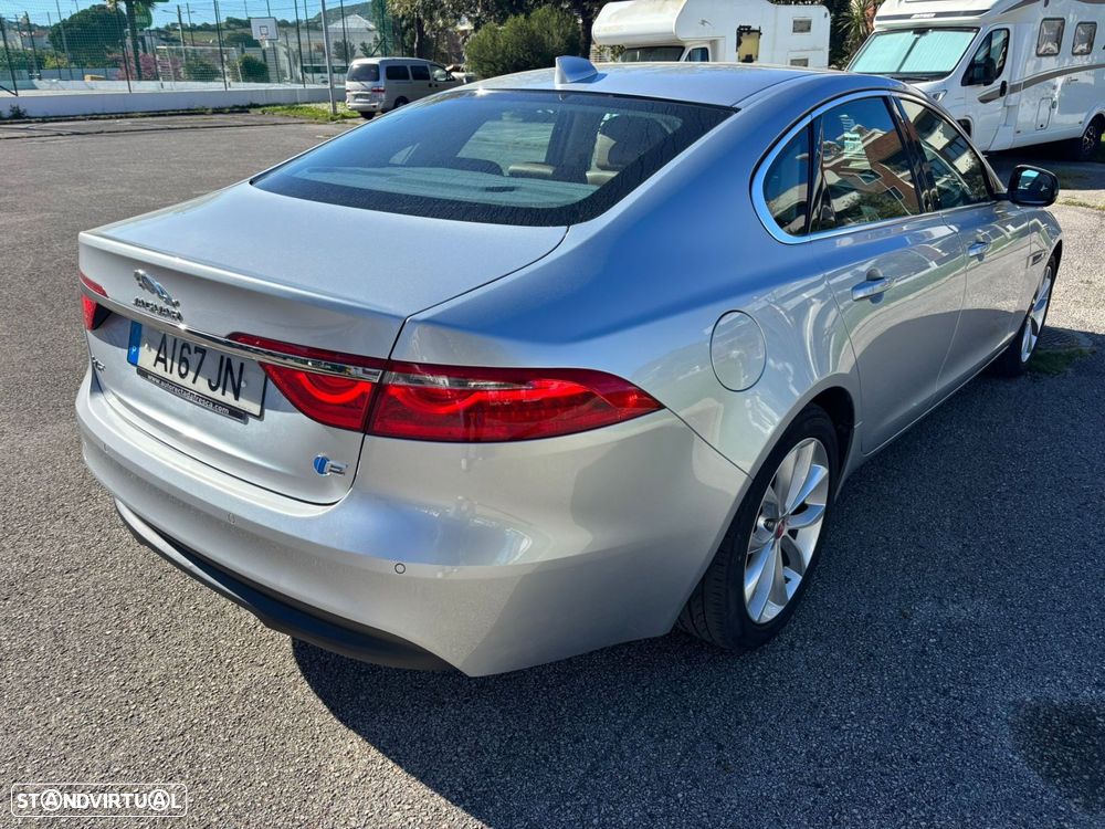 Jaguar XF 2.0 D Prestige Aut. - 7