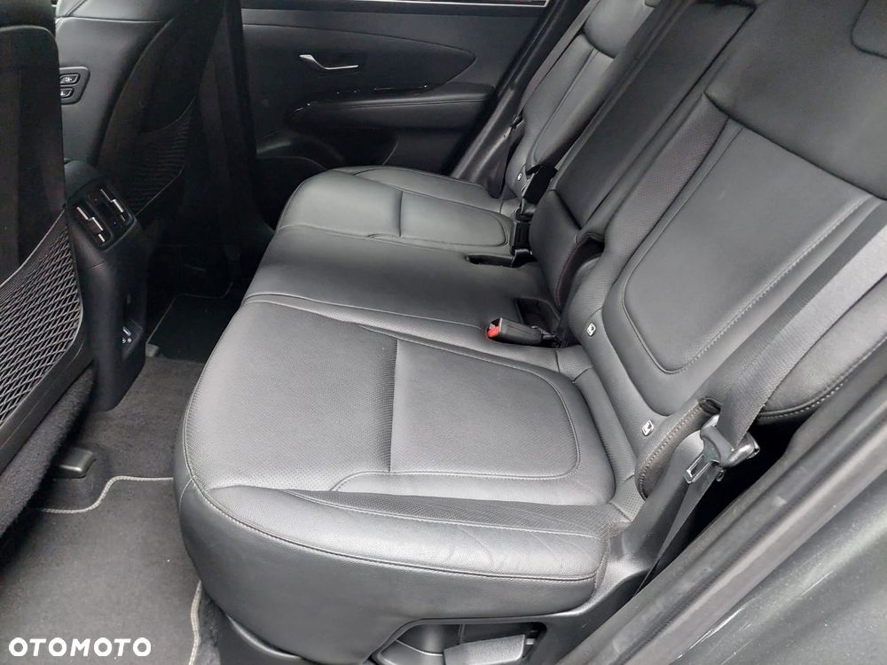 Hyundai Tucson - 36