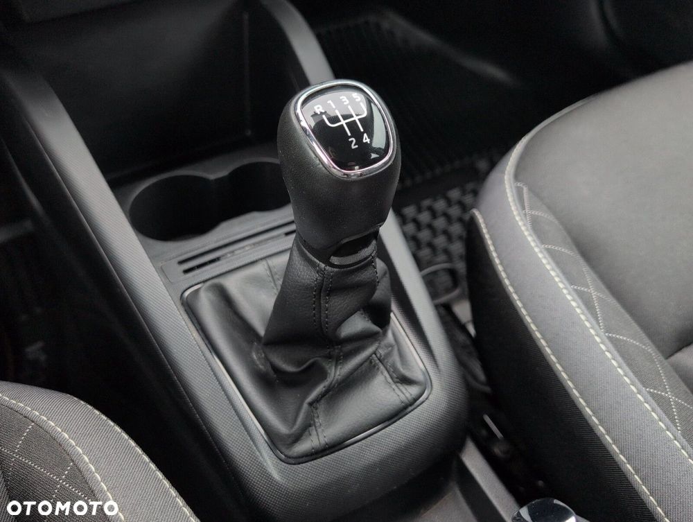Skoda Fabia 1.0 TSI Ambition - 27