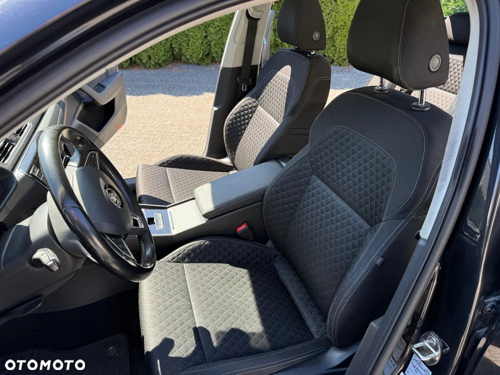 Skoda Superb 2.0 TDI DSG Style - 7