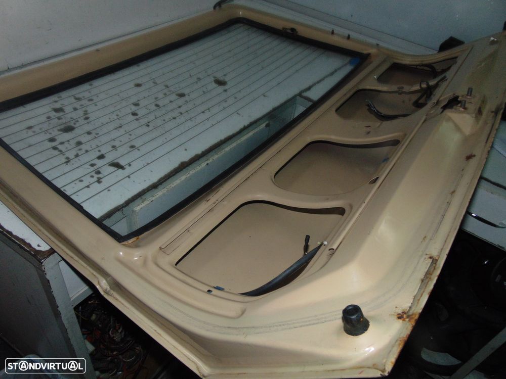 Renault 12 carrinha tampa da mala - 9