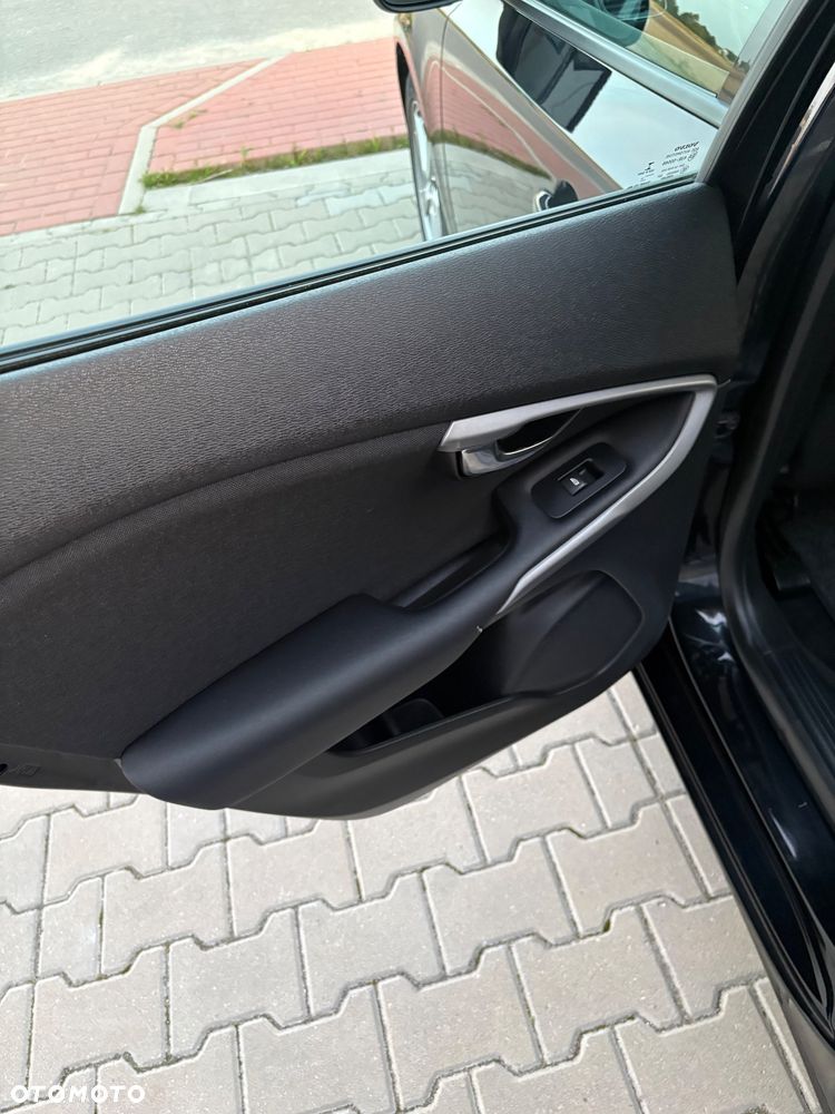 Volvo V40 - 26