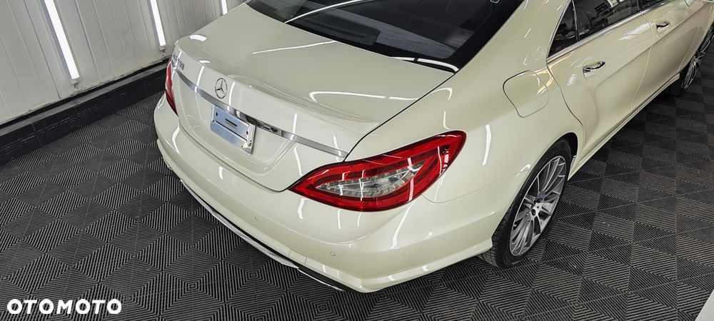Mercedes-Benz CLS 500 4-Matic 7G-TRONIC - 8