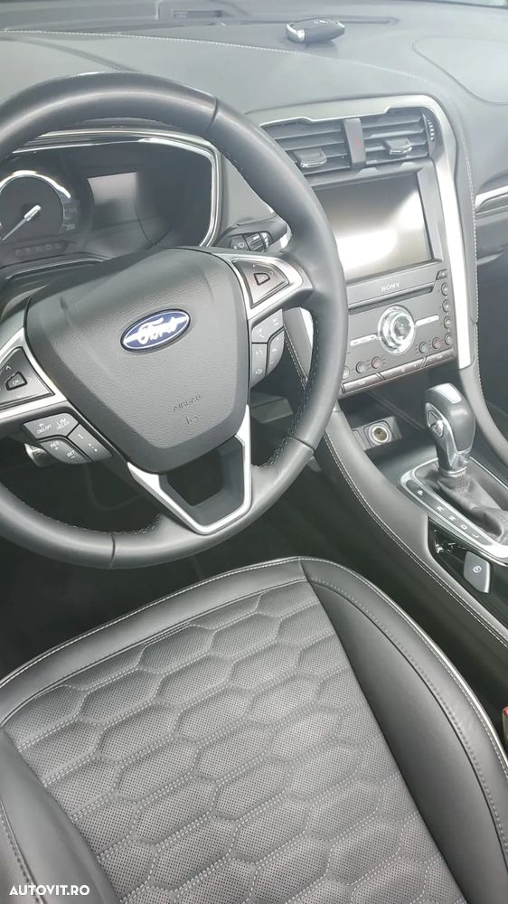 Ford Mondeo 2.0 Hybrid CVT VIGNALE - 9