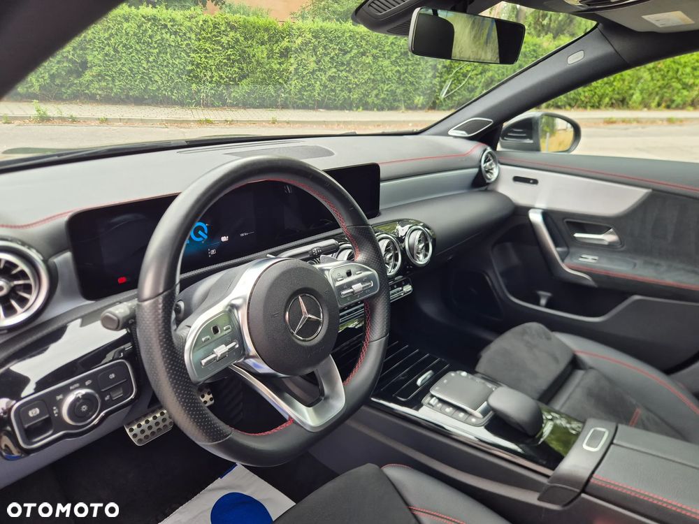 Mercedes-Benz CLA - 14