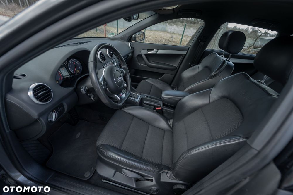 Audi A3 Sportback 2.0 TFSI (DSG) S tronic S line Sportpaket plus - 11