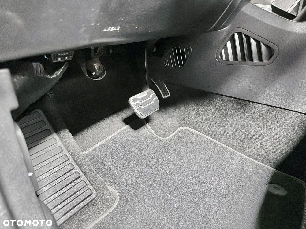 Ford S-Max 2.0 EcoBlue ST-Line - 38