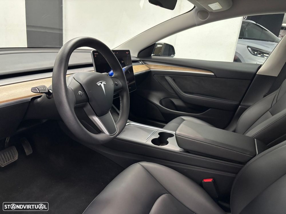 Tesla Model 3 Tração Traseira - 22