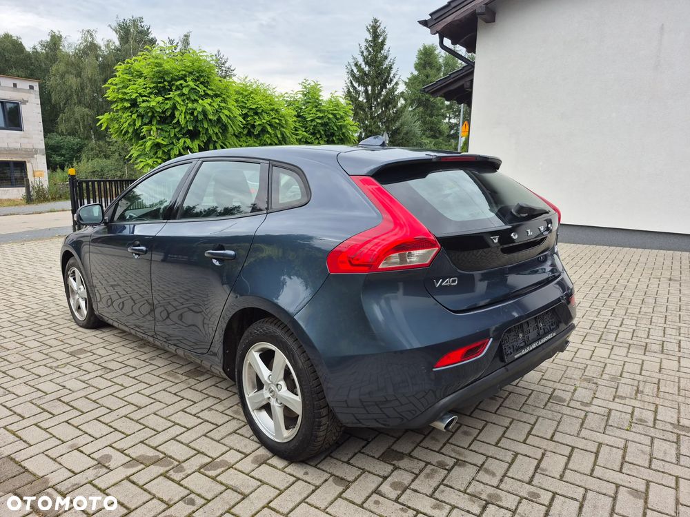Volvo V40 - 4