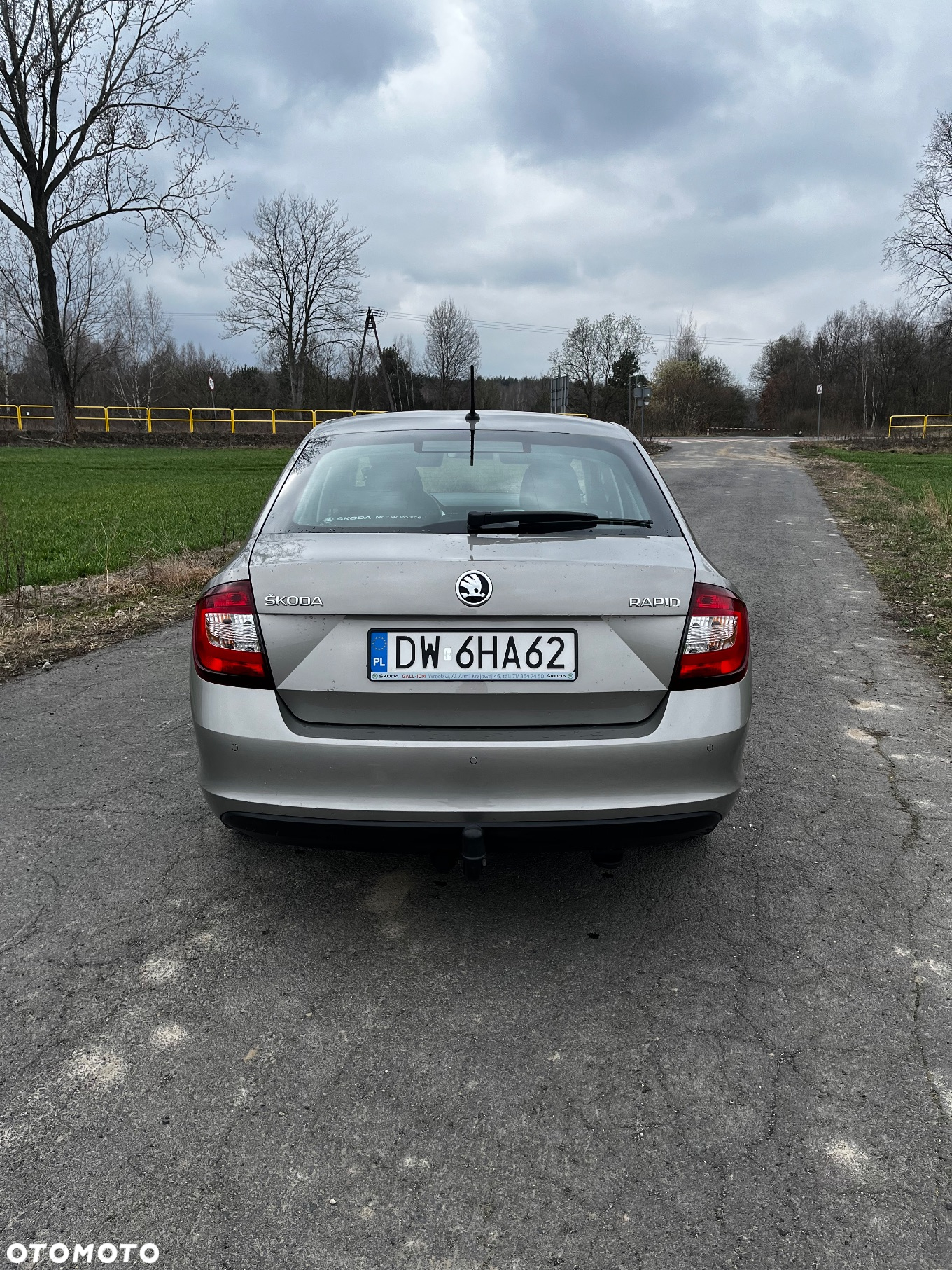Skoda RAPID 1.0 TSI Ambition - 4