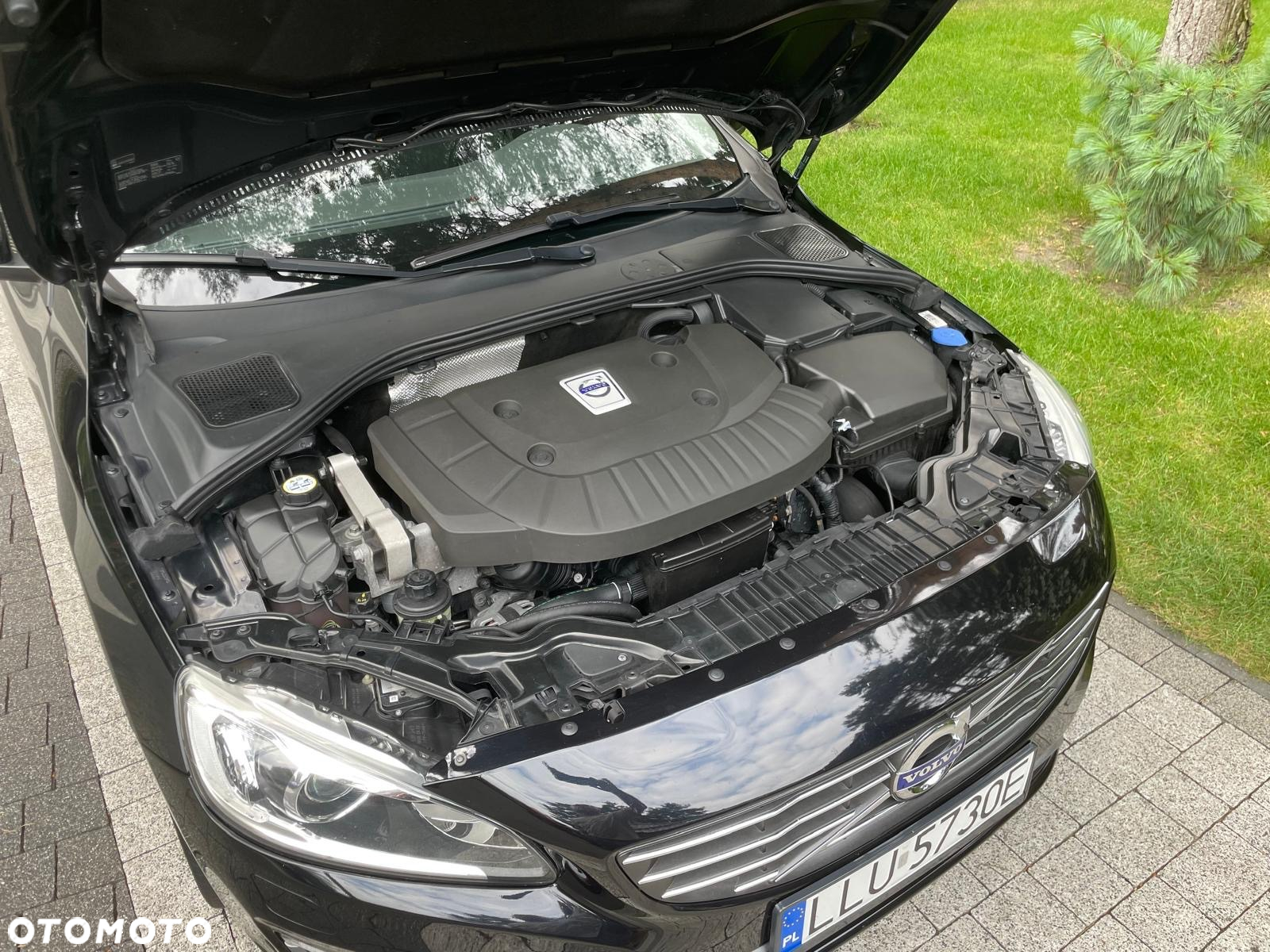 Volvo V60 D4 AWD - 16