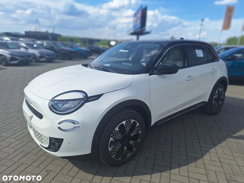 Fiat 600 1.2 Turbo La Prima eDCT - 12