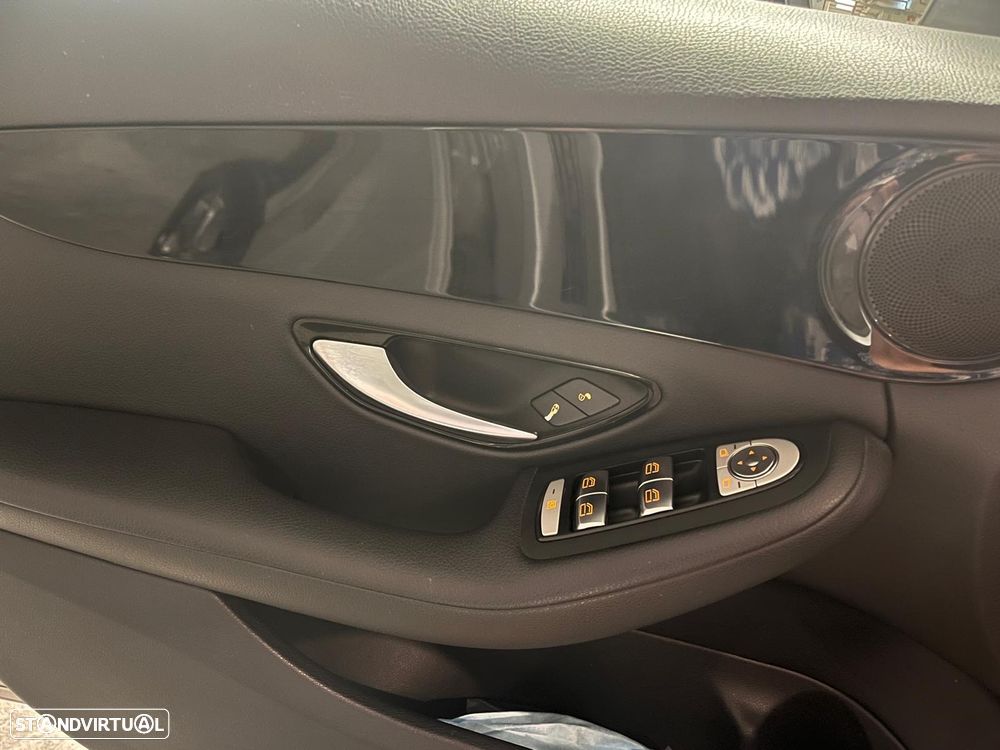 Mercedes-Benz C 200 - 10