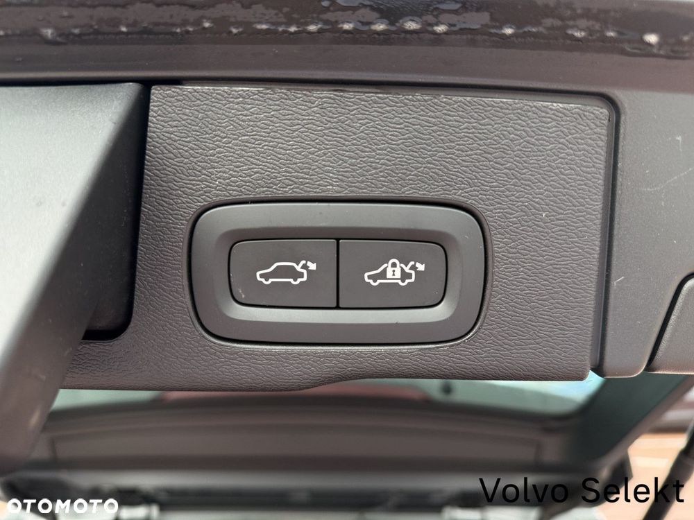 Volvo XC 60 - 22