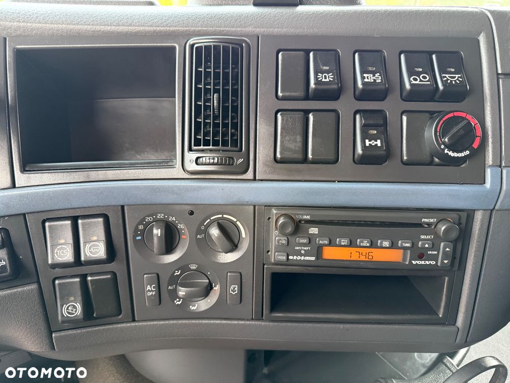 Volvo FH 520* RETARDER* 637000 KM* HYDRAULIKA*NOWE TURBO*  MANUAL* BLOKADA MOSTU* KOŁA 80%* ALU FELGI* KLIMA* Z FRANCJI* - 21