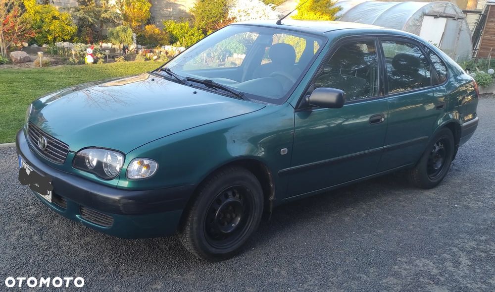 Toyota Corolla - 3