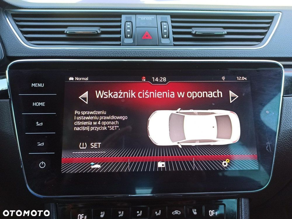 Skoda Superb 1.8 TSI L&K DSG - 28