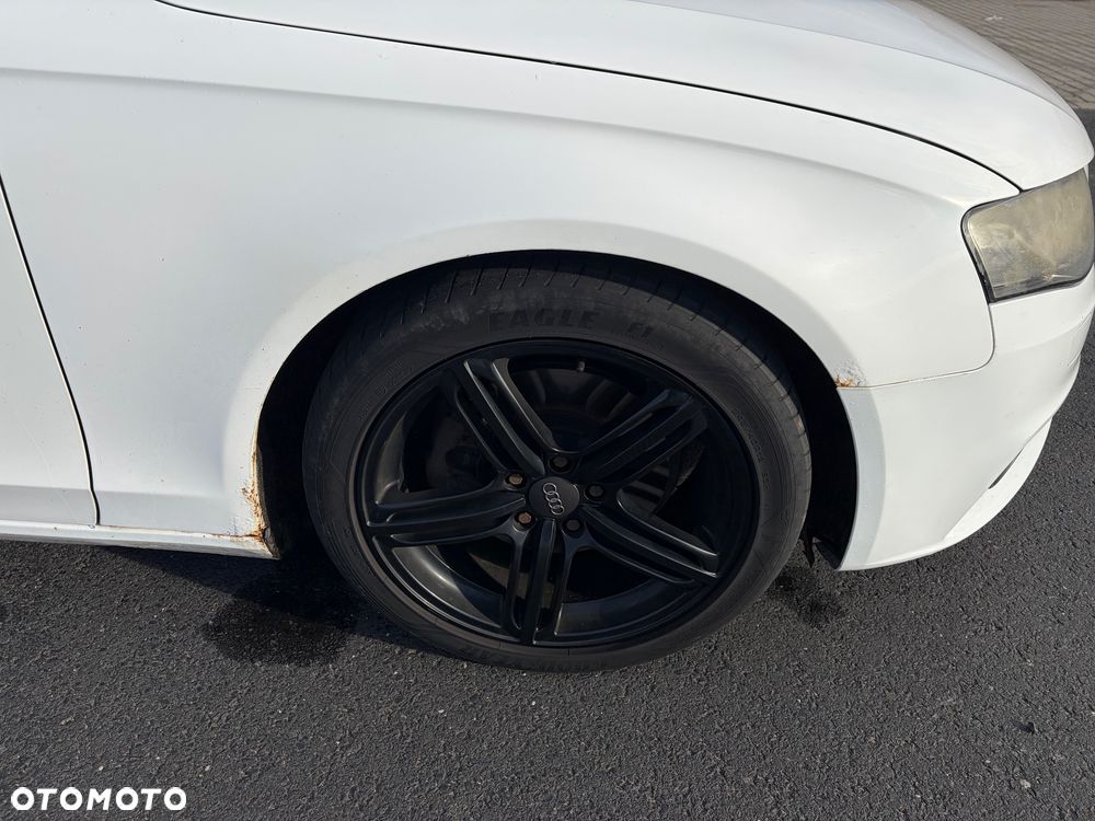 Audi A4 Avant - 15