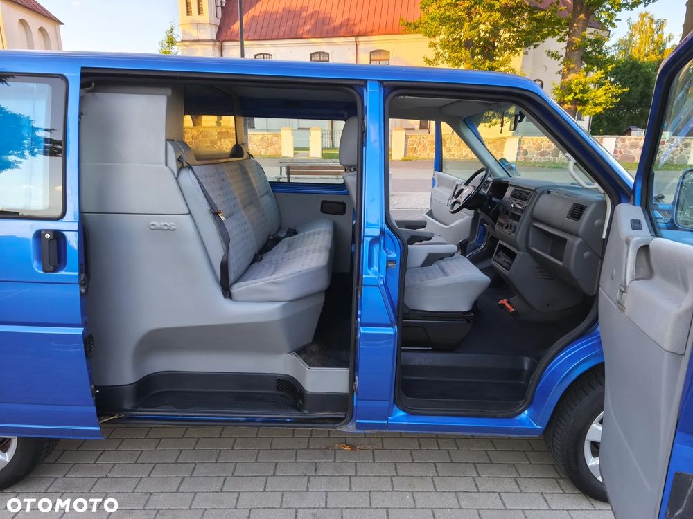Volkswagen Transporter - 7