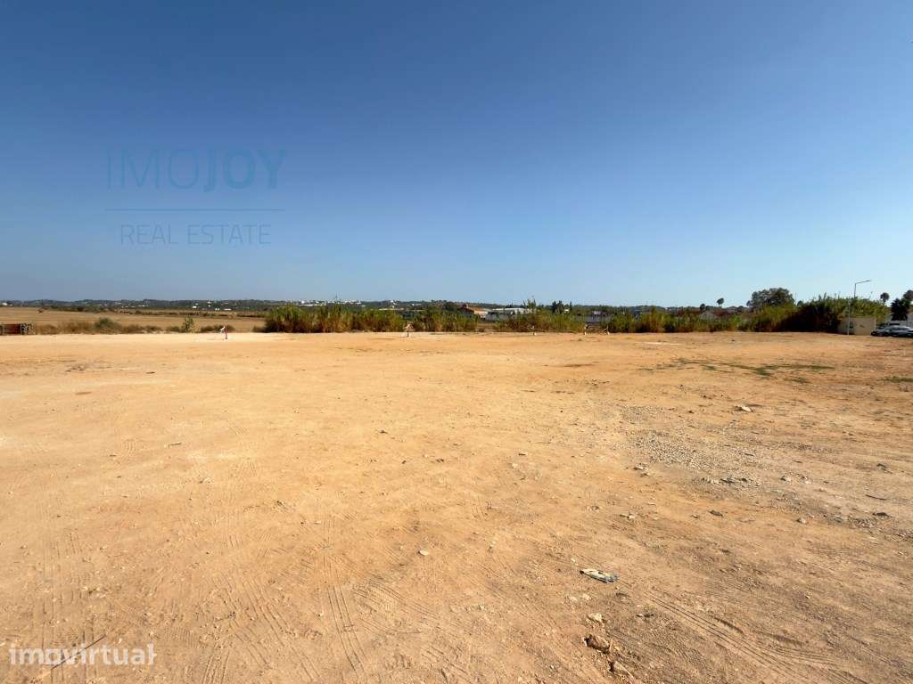 Lote de Terreno Urbano para Venda em Lagoa - Grande imagem: 2/36