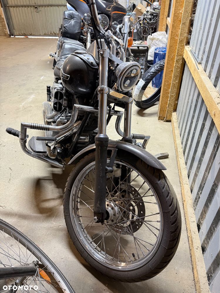 Harley-Davidson Softail Custom - 3