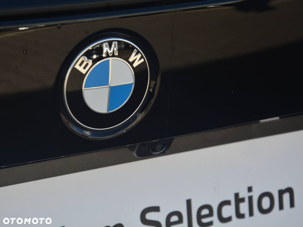 BMW X1 sDrive18d - 13