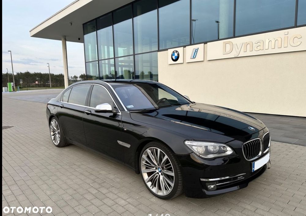 BMW Seria 7 750i L xDrive - 1