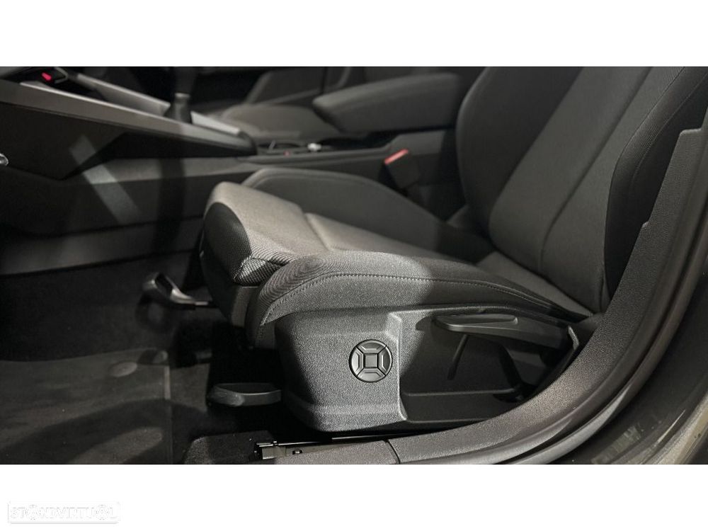 Audi A3 Sportback 30 TDI S line - 26