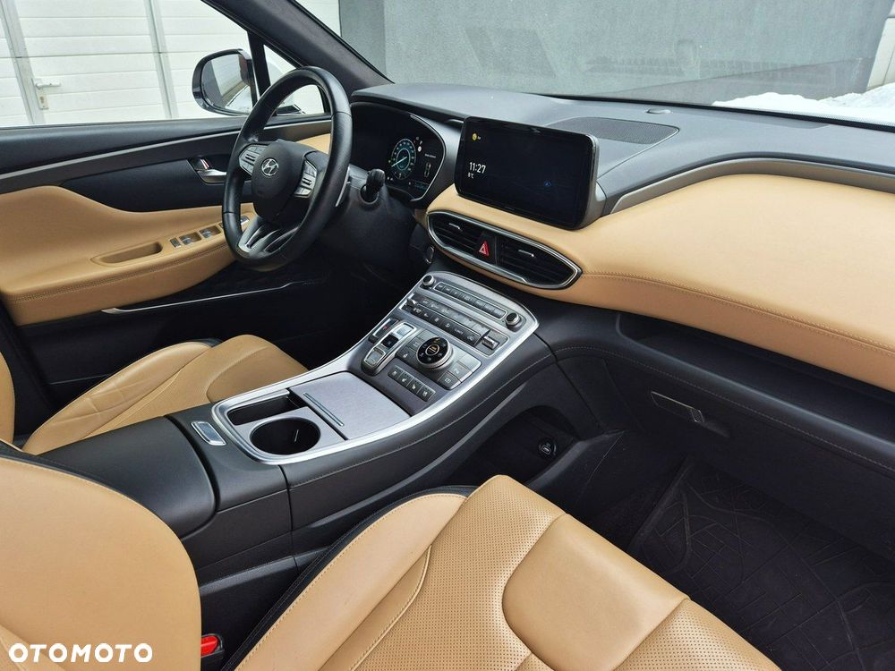 Hyundai Santa Fe 1.6 T-GDI HEV Platinum - 25