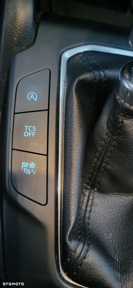 Ford Focus 1.5 EcoBlue SCR Connected - 23
