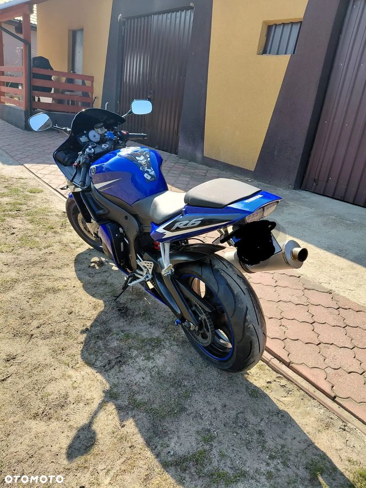 Yamaha R6 - 7