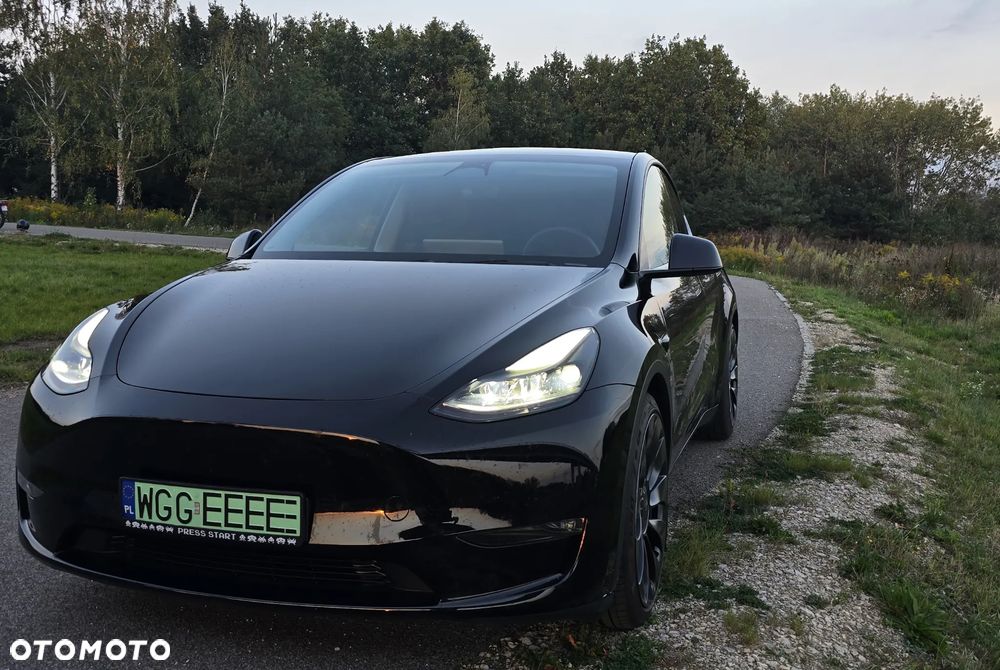 Tesla Model Y